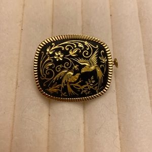 💜Vintage Toledo Damascene Inlay Black Floral & Bird Gold Pin Brooch